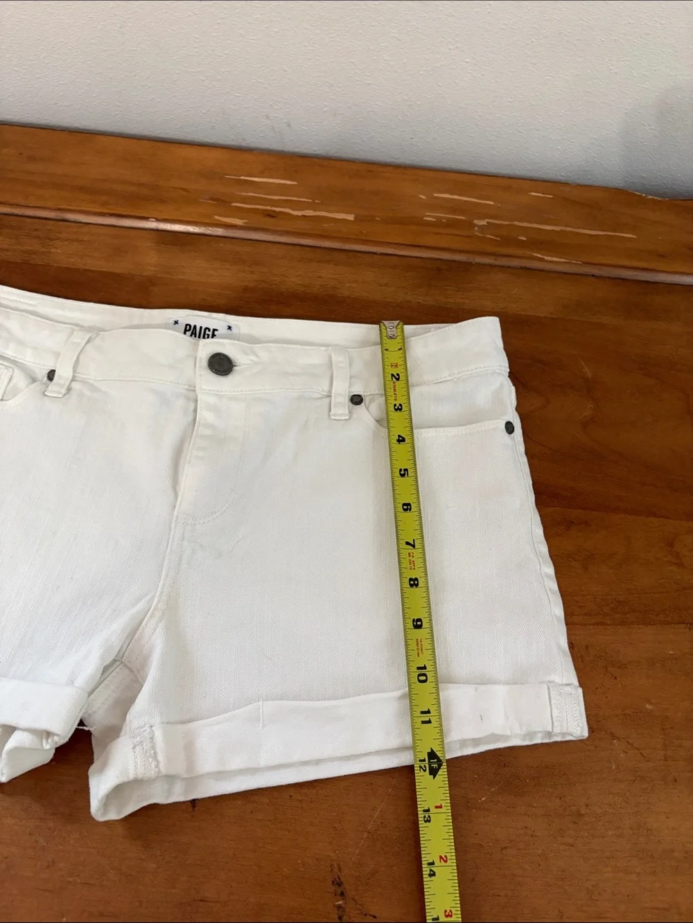 PAIGE White Women's Cuffed Denim Shorts Size 31